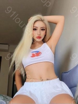 朝鲜族颜值风骚女