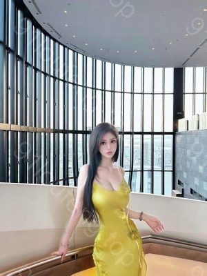 和平性感轻熟姐姐