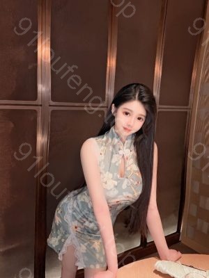 南京巨胸萝莉