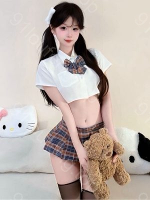 可爱丰满大波妹