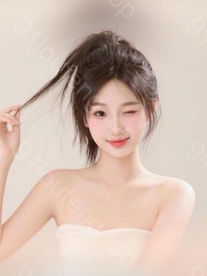 丰乳翘臀熟女，风骚依旧