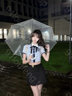 三亚天涯大奶骚货回归爽记