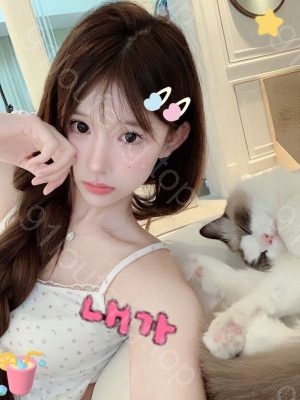 成都嫩妹雪雪
