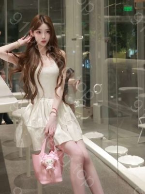 成都武侯美女依宝
