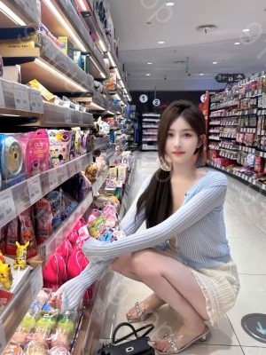 武侯年轻妹妹
