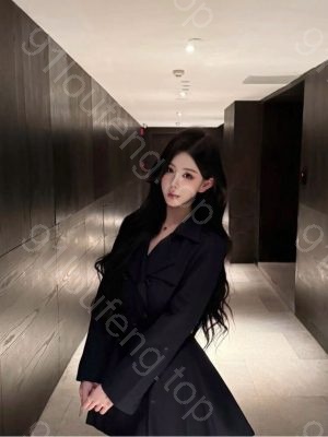 刚下水的夜场靓妞儿