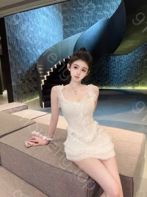喷水小护士
