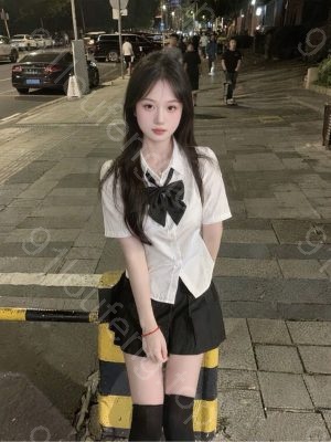 眼镜骚货水床